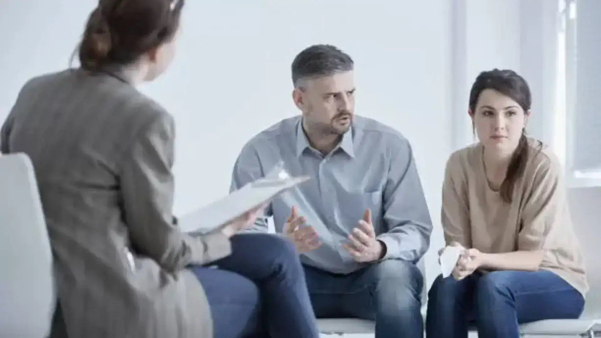 Mississauga therapist guiding client through ACT for emotional healing after separation