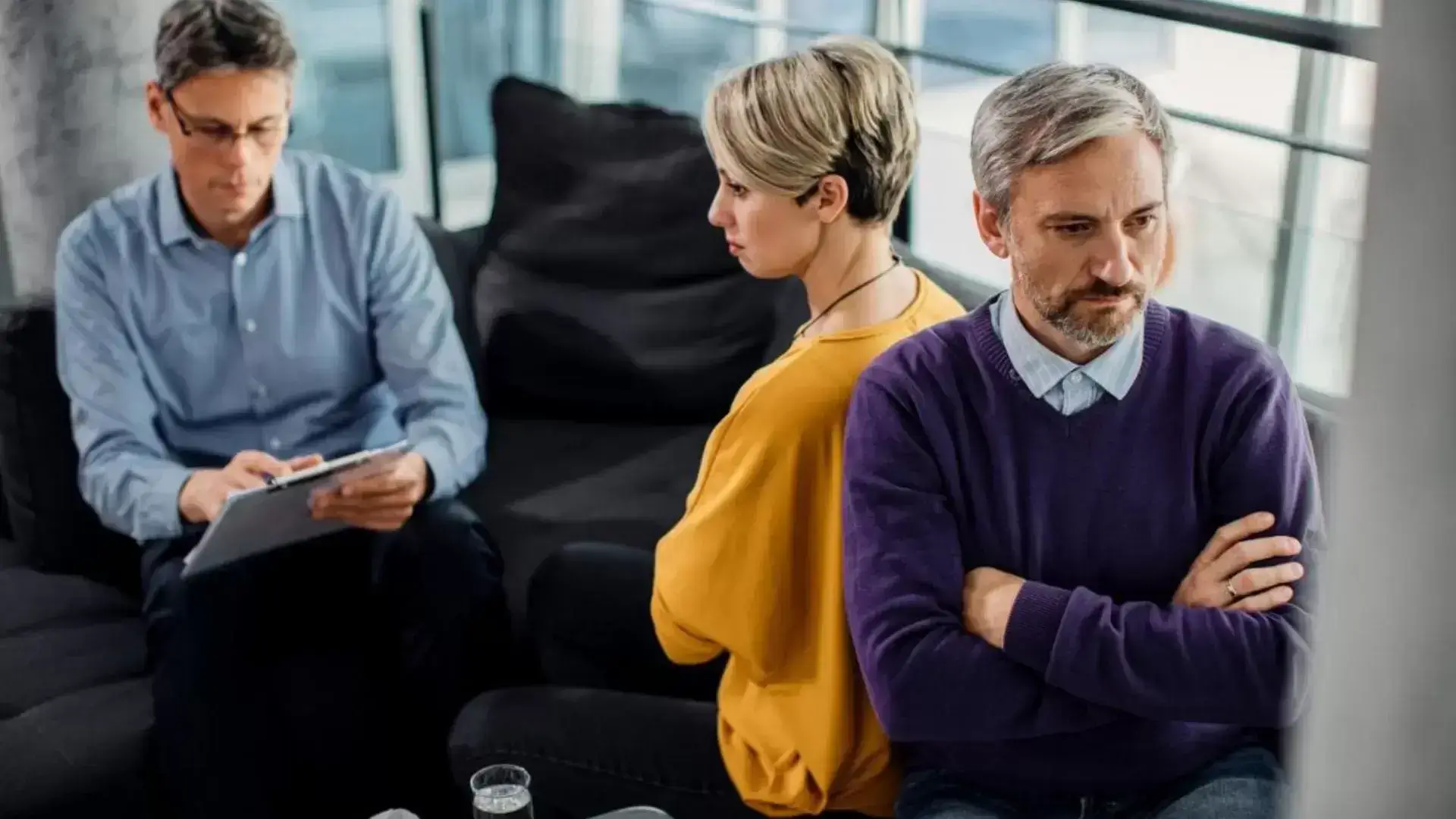 Step-by-step ACT process being used to support divorce recovery in Mississauga counselling session